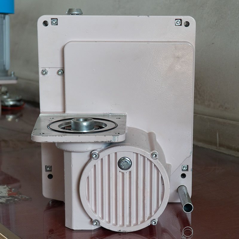 견인 호이스트 모터 마운트